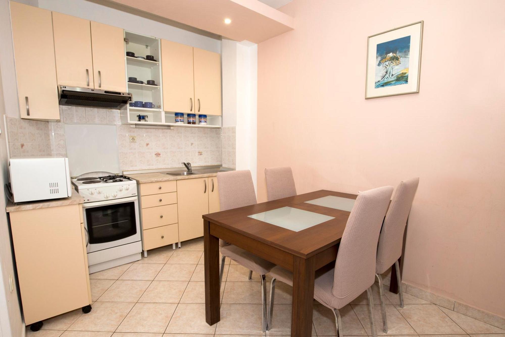 אומיס Apartman Roza מראה חיצוני תמונה