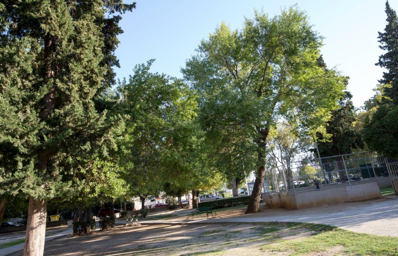 אומיס Apartman Roza מראה חיצוני תמונה